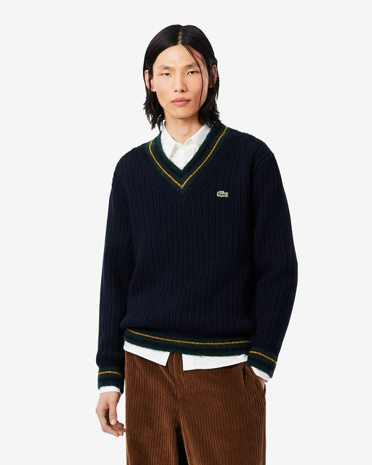 Maglia Lacoste scollo a "V" in lana a costine con logo ricamato